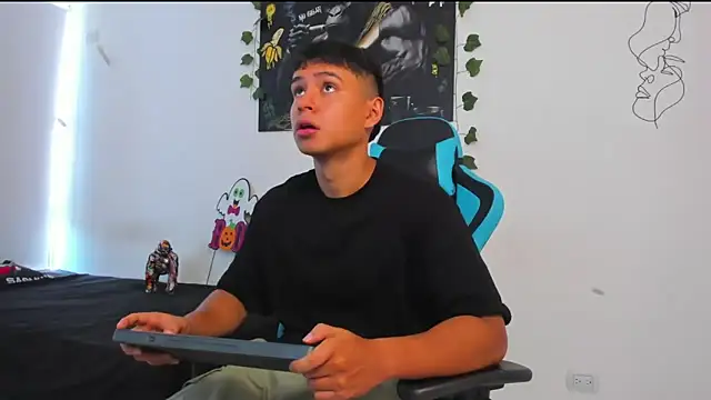 Bray Kevin online show from February 2025 03:53:01 PM