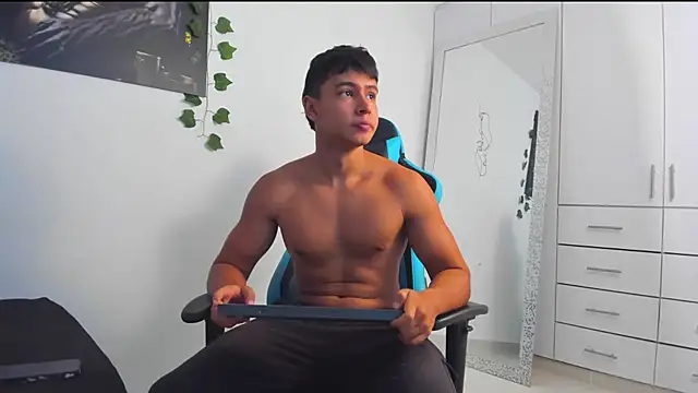 Bray Kevin online show from March 2025 06:16:01 PM