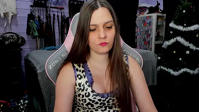 Snapshot of Stroynyash chatting on December 2024 05:26:01 PM Stroynyash online show from December 2024 05:26:01 PM