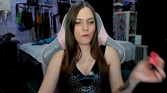 Snapshot of Stroynyash chatting on February 2025 01:22:01 PM Stroynyash online show from February 2025 01:22:01 PM