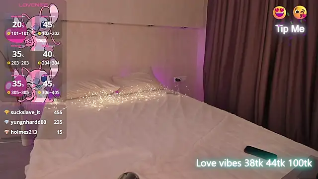 Tracy-Taylor online show from December 2024 11:09:01 AM