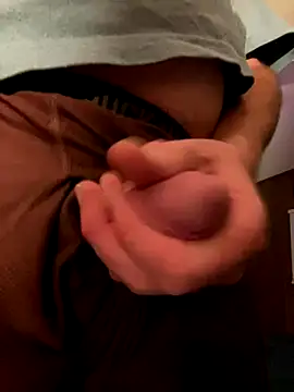 Snapshot of Helmut1971 chatting on November 2025 10:10:02 AM Helmut1971 online show from November 2025 10:10:02 AM