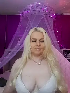 Snapshot of Angeldevilus chatting on June 2026 10:24:02 PM Angeldevilus online show from June 2026 10:24:02 PM