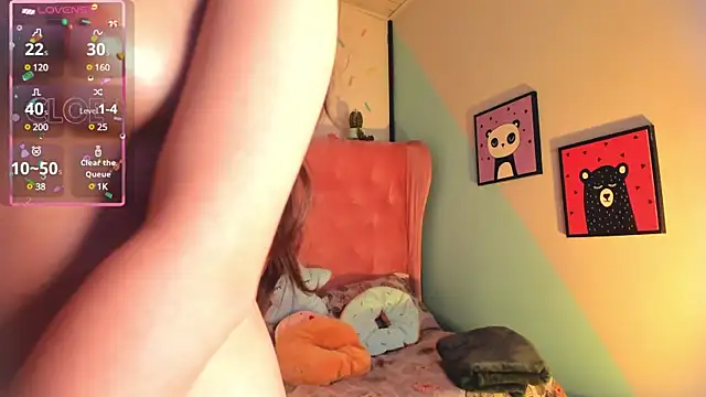  cloe martinez online show from December 2024 11:12:02 PM