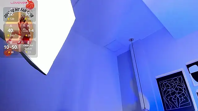  cloe martinez online show from October 2025 11:11:02 PM