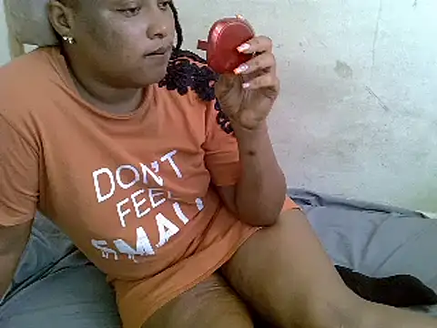 Crystal  Gee online show from February 2025 08:27:02 AM