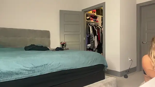 ElenaErickson online show from December 2024 12:02:02 AM