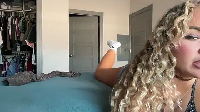 ElenaErickson online show from January 2025 10:49:02 PM