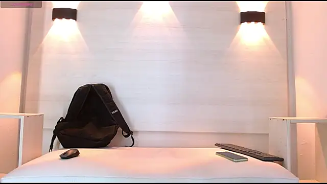 jeic 18 online show from October 2025 04:04:01 PM