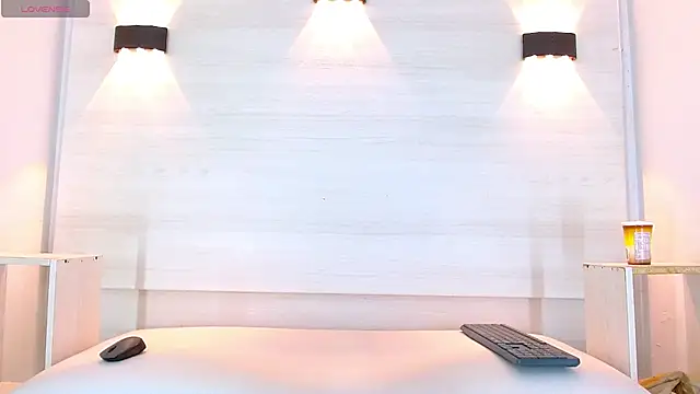 jeic 18 online show from October 2025 12:25:01 PM