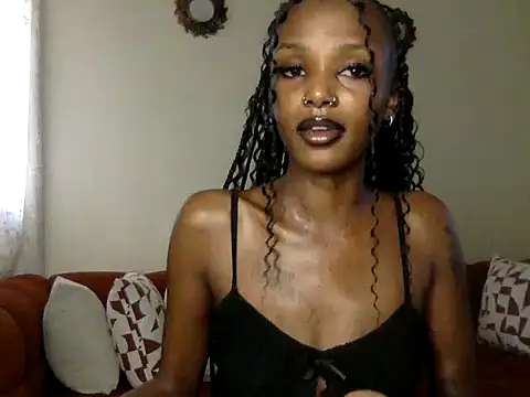 Snapshot of mavelous_mia chatting on May 2026 12:45:02 PM mavelous mia online show from May 2026 12:45:02 PM