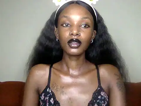 Snapshot of mavelous_mia chatting on June 2026 01:10:02 AM mavelous mia online show from June 2026 01:10:02 AM