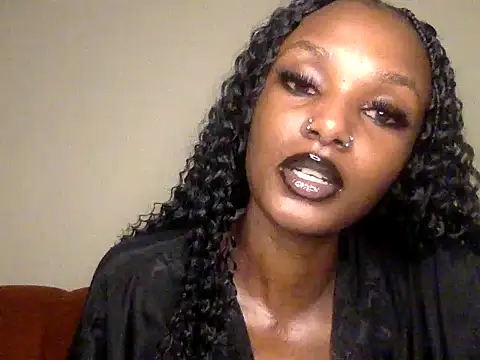 Snapshot of mavelous_mia chatting on June 2026 01:56:01 AM mavelous mia online show from June 2026 01:56:01 AM
