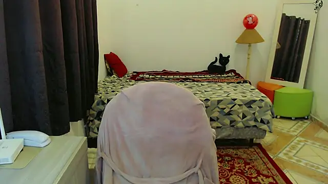 Sophie Fantasys online show from March 2026 04:46:01 PM