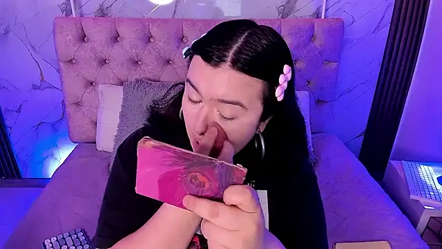 Abbyy Brooks online show from December 2025 11:37:01 AM