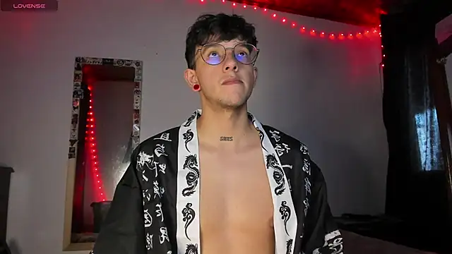 Snapshot of koddy_0 chatting on December 2025 04:46:01 PM koddy 0 online show from December 2025 04:46:01 PM