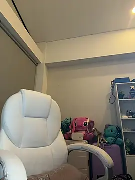 misslollipop04 online show from April 2026 04:15:01 AM