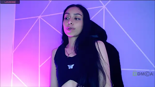 Snapshot of lilylouisee chatting on October 2025 03:05:01 AM lilylouisee online show from October 2025 03:05:01 AM