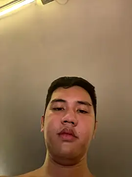 xgregor07 online show from November 2025 04:46:02 AM