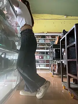 Rosa 998 online show from April 2026 12:33:02 AM