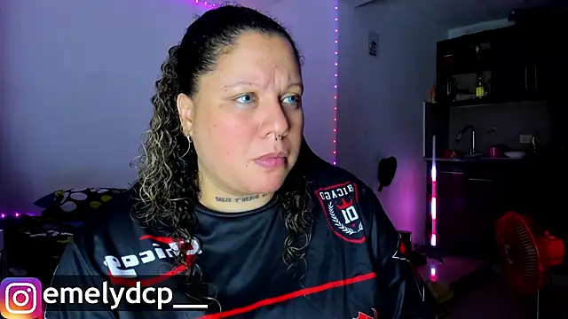 mariana maze online show from October 2025 07:05:02 AM