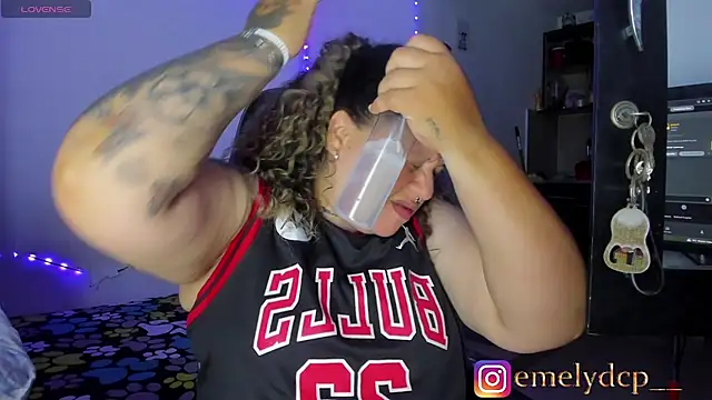 mariana maze online show from October 2025 05:41:01 AM