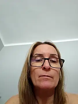 Snapshot of Steffi45 chatting on January 2026 11:14:01 AM Steffi45 online show from January 2026 11:14:01 AM