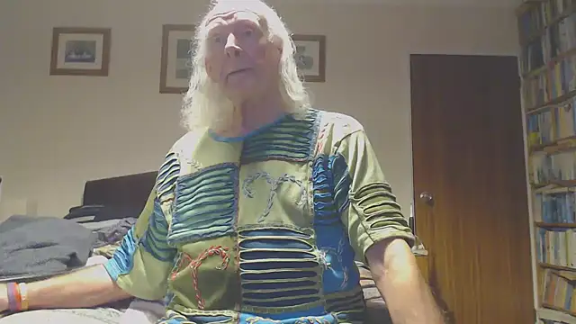 Snapshot of WaverlyKernow chatting on March 2026 05:53:02 PM WaverlyKernow online show from March 2026 05:53:02 PM