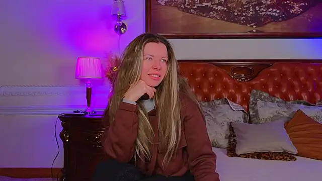 Real Tini online show from January 2026 06:17:01 AM