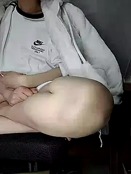 Snapshot of _Vitamin_Sex_ chatting on January 2025 05:59:01 PM Vitamin Sex online show from January 2025 05:59:01 PM