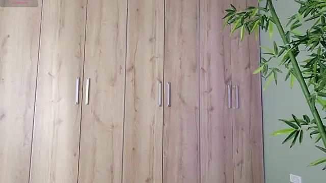 were-Naughty online show from January 2025 04:35:01 PM