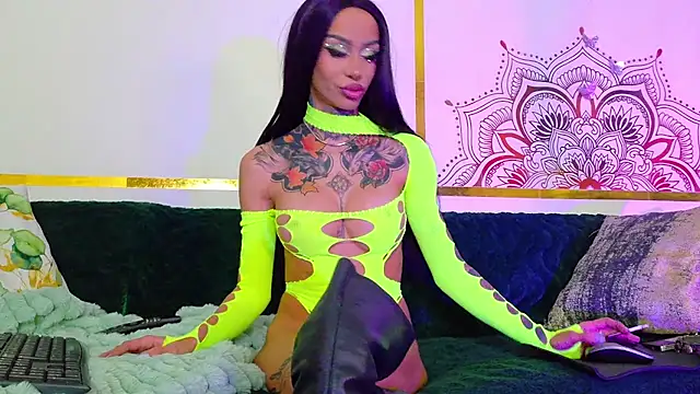 PandoraVolkov online show from December 2025 12:25:01 PM