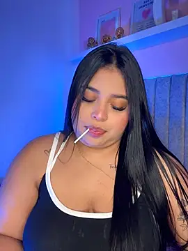 Snapshot of Emily_cooper20 chatting on February 2026 03:54:01 AM Emily cooper20 online show from February 2026 03:54:01 AM