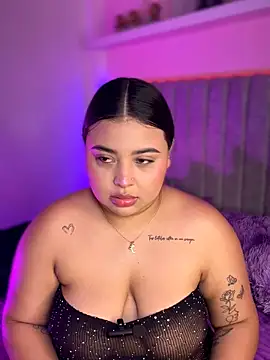 Snapshot of Emily_cooper20 chatting on March 2026 02:17:02 AM Emily cooper20 online show from March 2026 02:17:02 AM