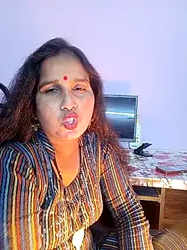 Snapshot of reemacouple007 chatting on February 2026 07:45:02 AM reemacouple007 online show from February 2026 07:45:02 AM