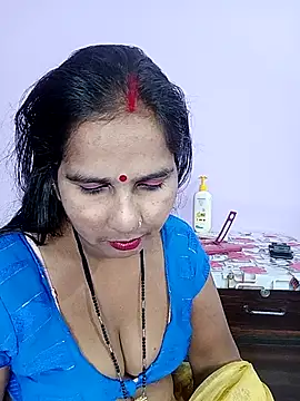 Snapshot of reemacouple007 chatting on March 2026 06:36:02 PM reemacouple007 online show from March 2026 06:36:02 PM