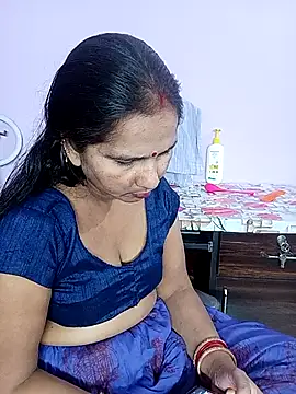 Snapshot of reemacouple007 chatting on March 2026 07:58:02 AM reemacouple007 online show from March 2026 07:58:02 AM