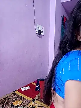 Snapshot of reemacouple007 chatting on May 2026 08:54:01 AM reemacouple007 online show from May 2026 08:54:01 AM