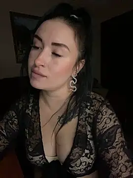 Roxana Bell online show from October 2025 07:10:02 PM