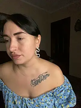 Roxana Bell online show from February 2026 08:53:01 PM