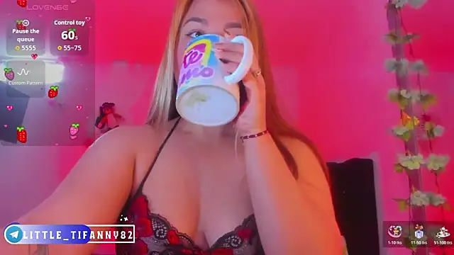 little tifanny82 online show from January 2026 02:33:02 PM