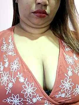 Snapshot of Ravina_patil1 chatting on July 2026 06:47:02 AM Ravina patil1 online show from July 2026 06:47:02 AM