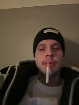 Snapshot of Alessandroxxx6968 chatting on February 2025 01:54:02 AM Alessandroxxx6968 online show from February 2025 01:54:02 AM