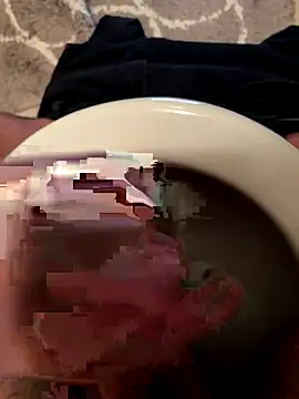 Snapshot of Alessandroxxx6968 chatting on September 2025 10:24:02 PM Alessandroxxx6968 online show from September 2025 10:24:02 PM