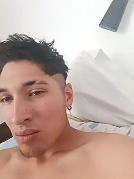 Snapshot of johan_l_ chatting on February 2026 08:07:02 PM johan l online show from February 2026 08:07:02 PM