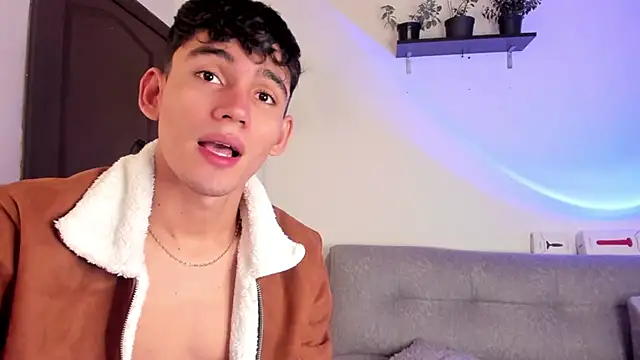 EstebanPerez  online show from January 2025 01:07:01 PM