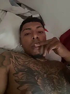 Snapshot of lil_durck777 chatting on January 2025 02:59:01 PM lil durck777 online show from January 2025 02:59:01 PM