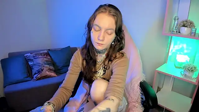 Mary Xextra online show from September 2025 12:15:01 AM