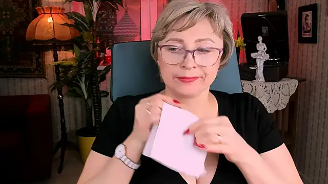 sugar vivien online show from February 2025 04:14:02 PM