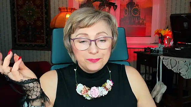 sugar vivien online show from March 2025 04:02:01 PM